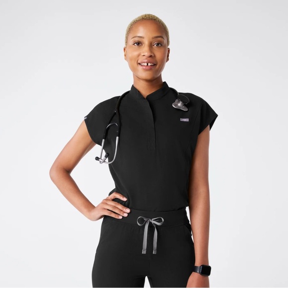 Figs Rafaela Top - Picture 4 of 8